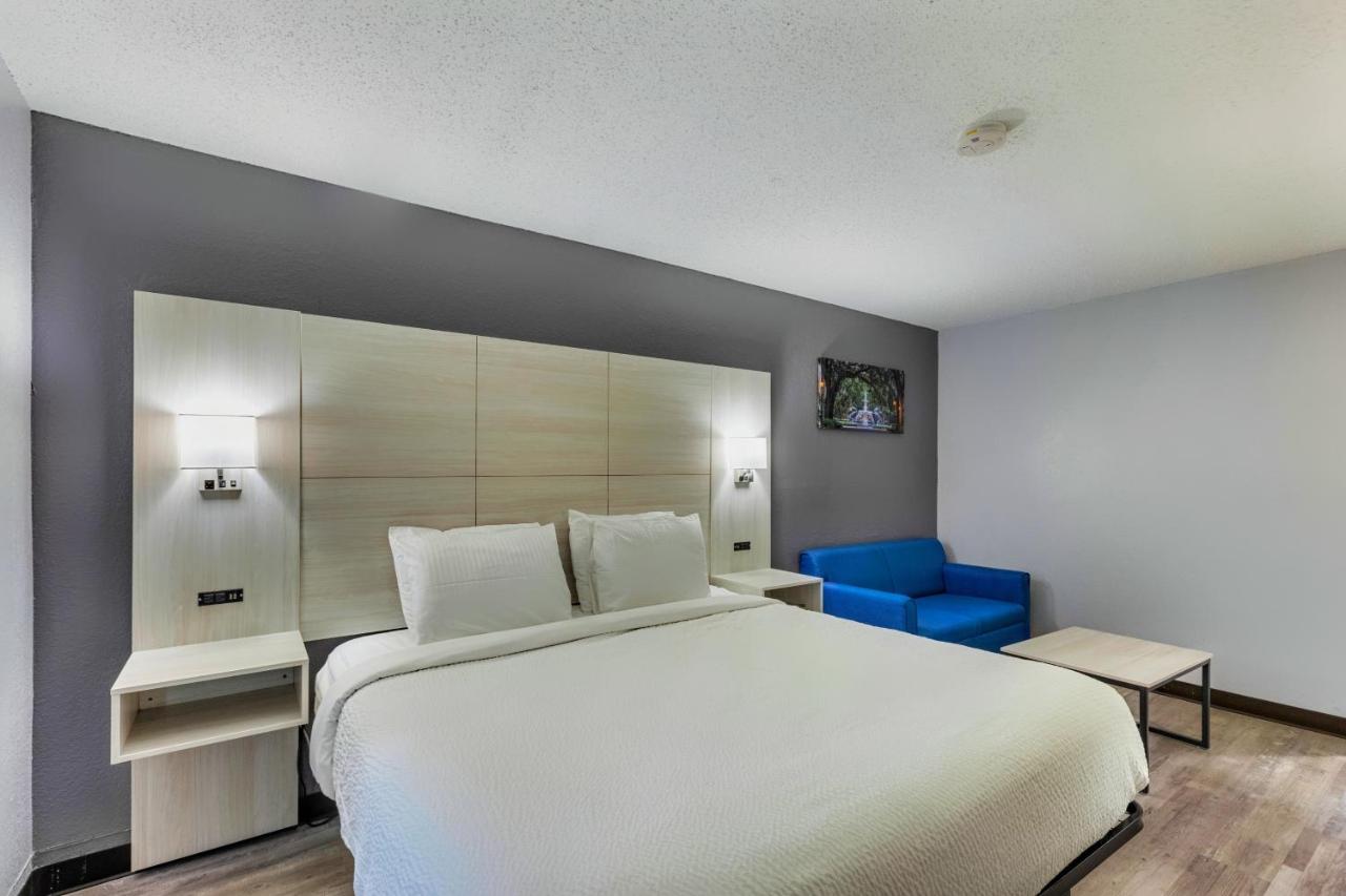 Days Inn By Wyndham Savannah Gateway I-95 乔治敦 外观 照片