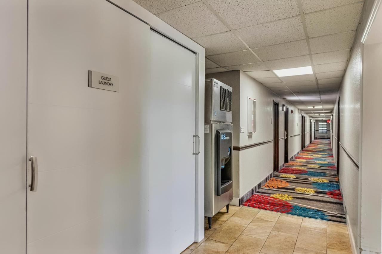 Days Inn By Wyndham Savannah Gateway I-95 乔治敦 外观 照片