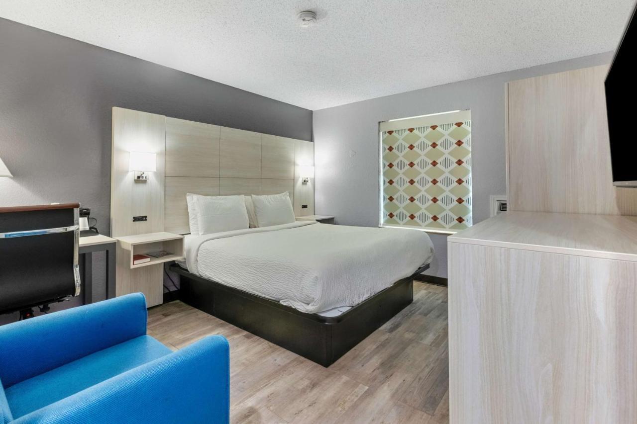 Days Inn By Wyndham Savannah Gateway I-95 乔治敦 外观 照片