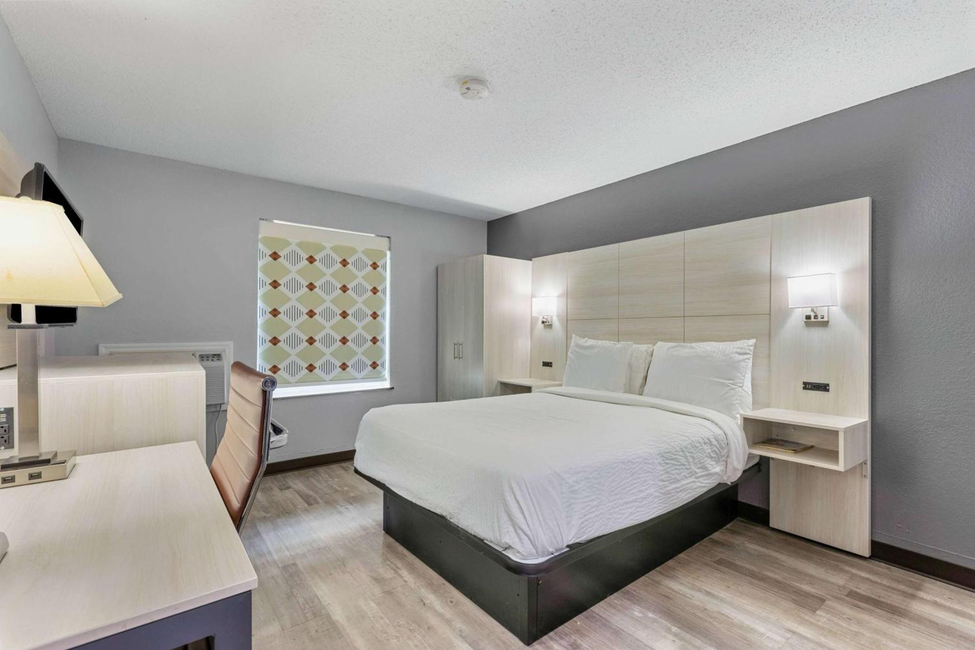 Days Inn By Wyndham Savannah Gateway I-95 乔治敦 外观 照片